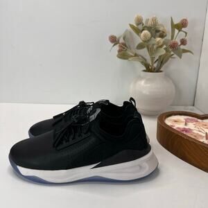 Clove Nursing Classic Sneakers Night Shift Shoes Black Women 6 NWOB Medical